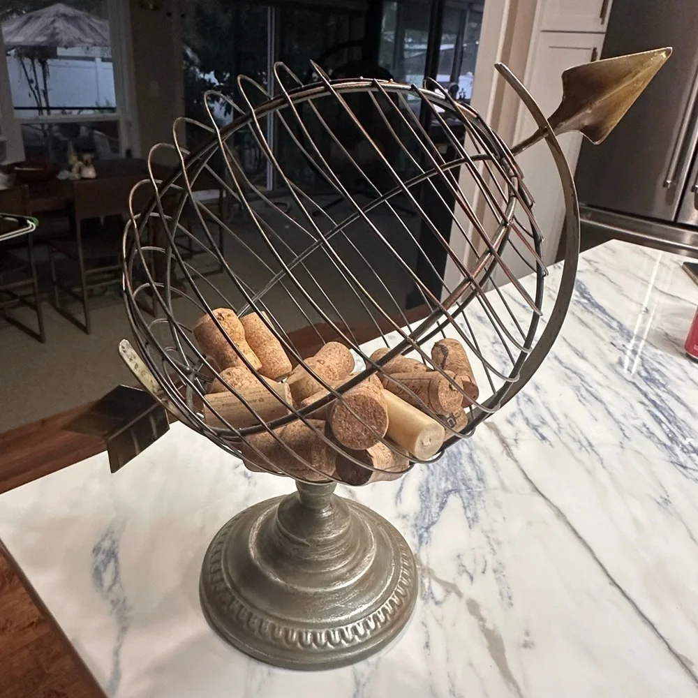 Wire Circular Globe Shape Cork Holder - Great for Bar!